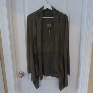 APT. 9 Comfy Light Coverup Sweater